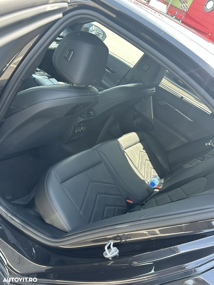 BMW Seria 5 520d xDrive AT MHEV - 12