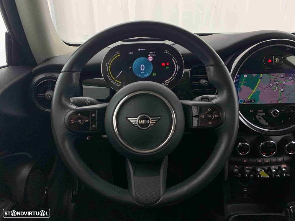 MINI 3 Portas Cooper SE Camden Edition - 9
