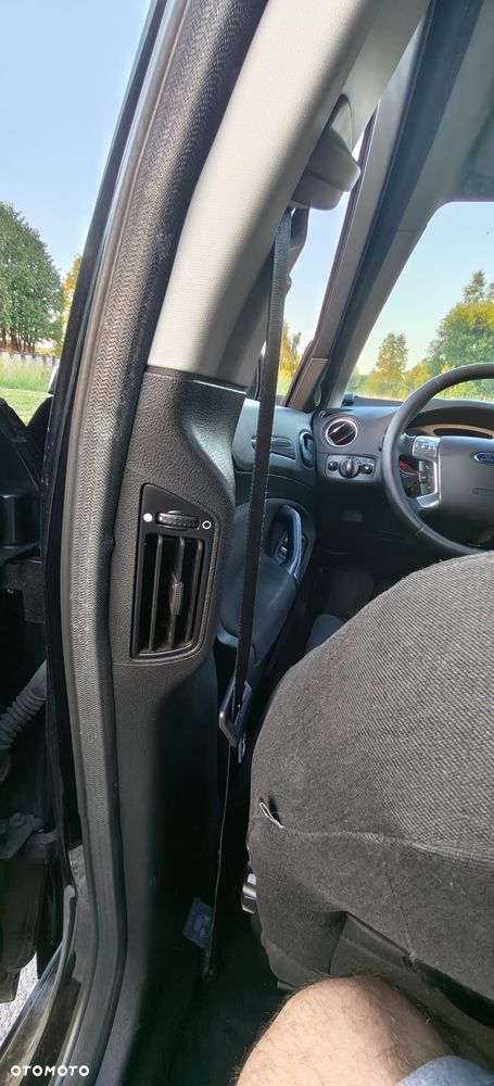 Ford Mondeo 2.0 TDCi Ghia - 11