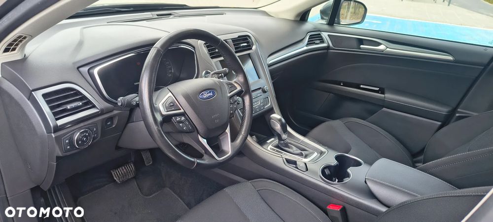 Ford Mondeo 2.0 TDCi STart-Stopp PowerShift-Aut Titanium - 8