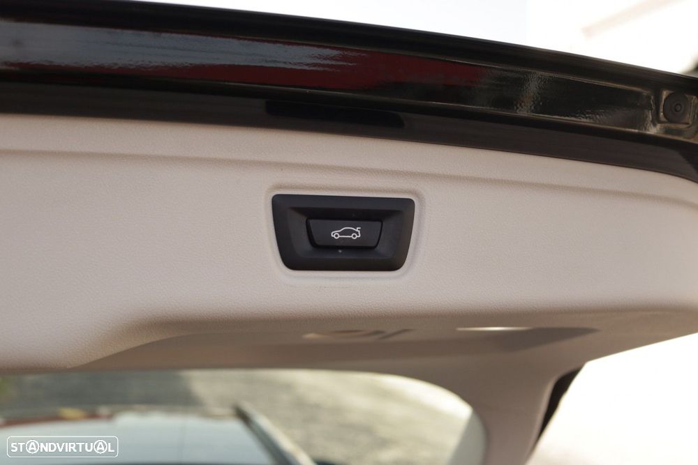 BMW 318 d Auto - 19