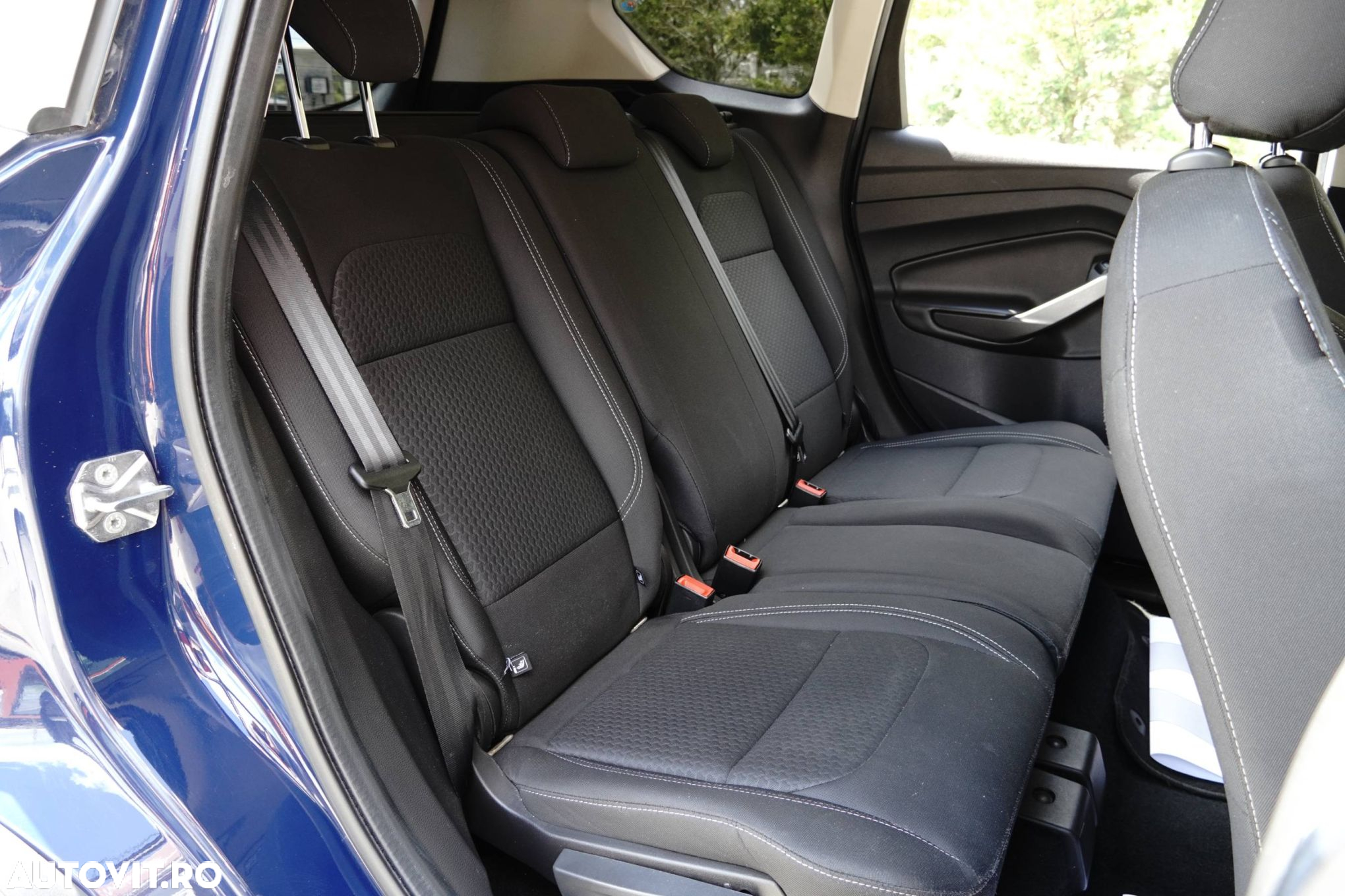Ford Kuga - 17