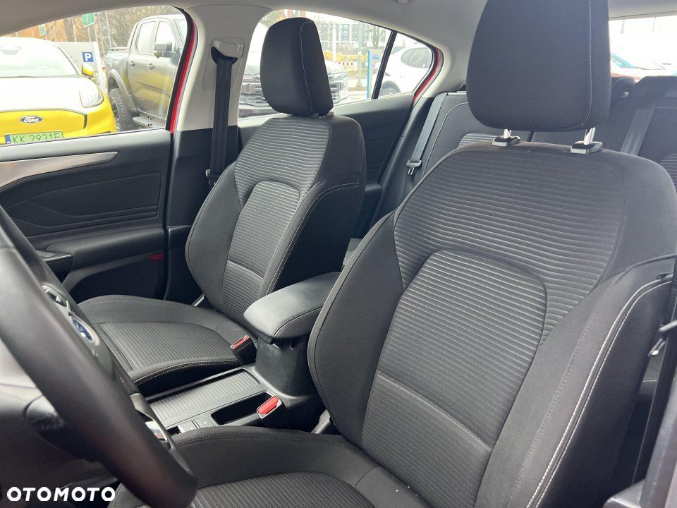 Ford Focus - 11