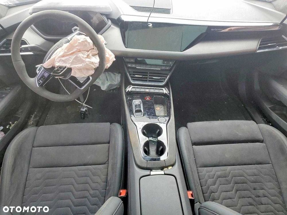 Części do samochodu Audi RS e-tron z 2024 roku, wersja USA. - 9