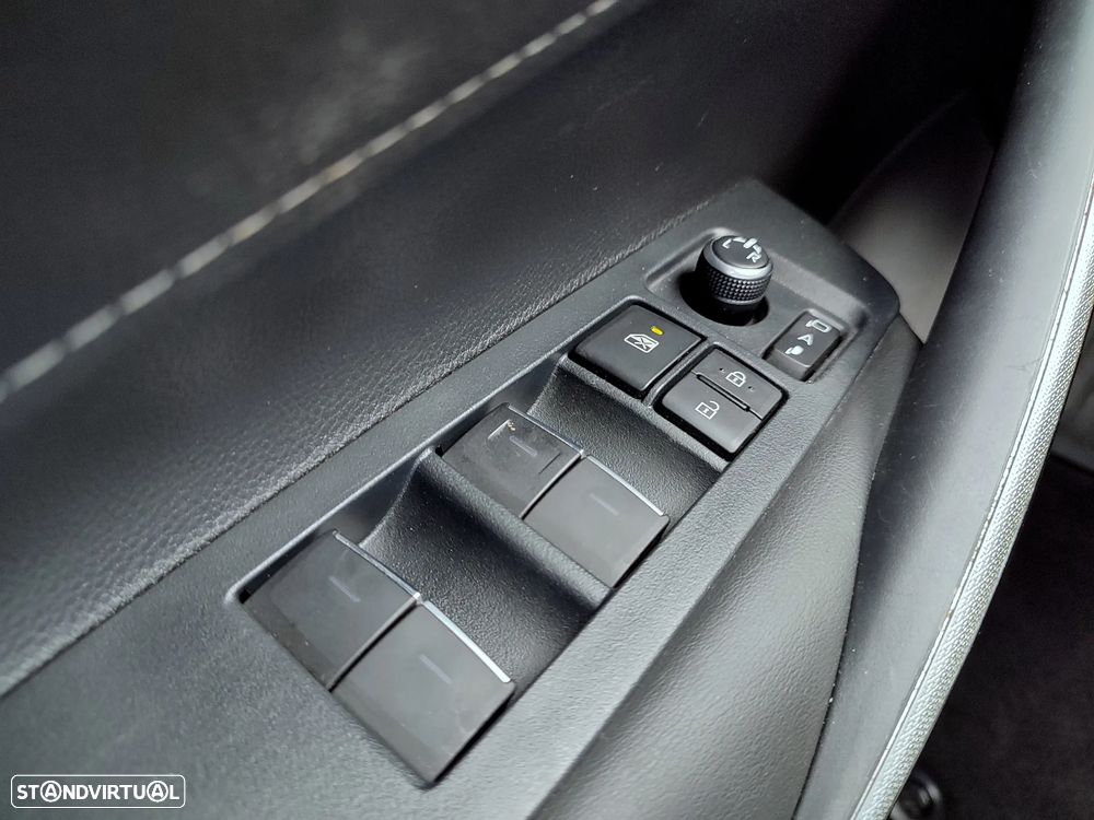 Toyota Corolla 1.8 Hybrid Comfort - 26