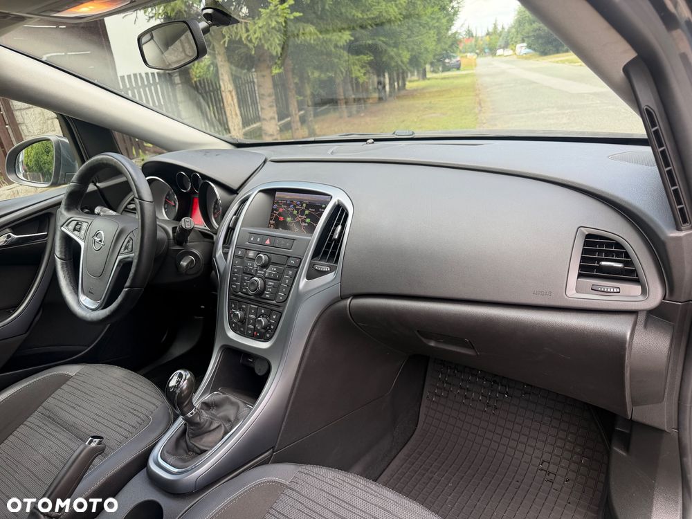 Opel Astra 1.4 Turbo Edition Sport - 24