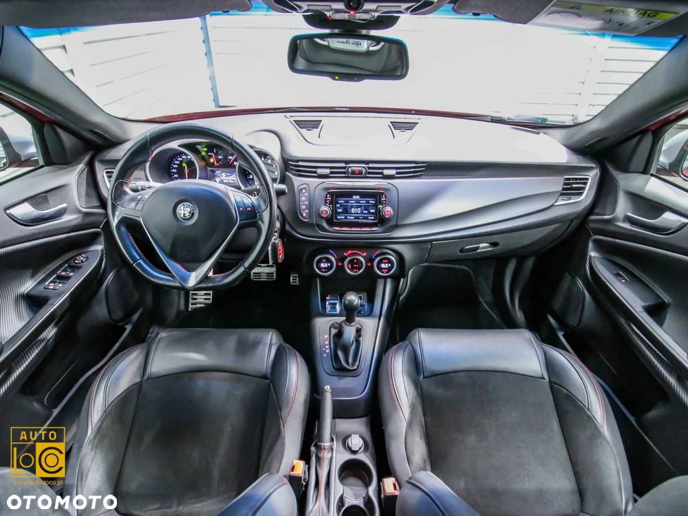 Alfa Romeo Giulietta 1750 TBi Veloce TCT - 5
