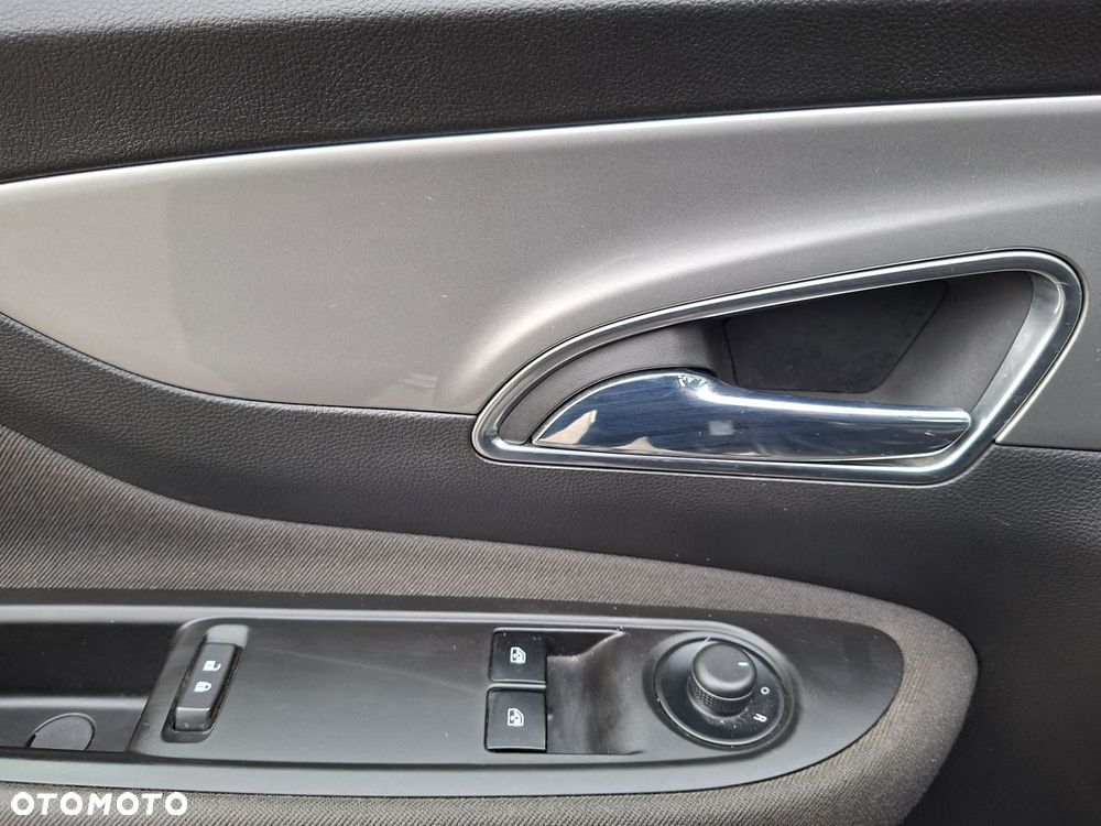 Opel Mokka 1.6 Active S&S - 19