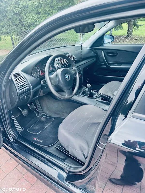 BMW Seria 1 116i - 4