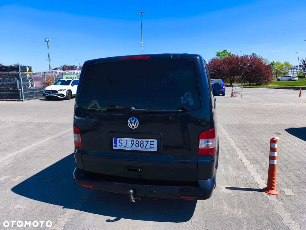 Volkswagen Multivan - 4