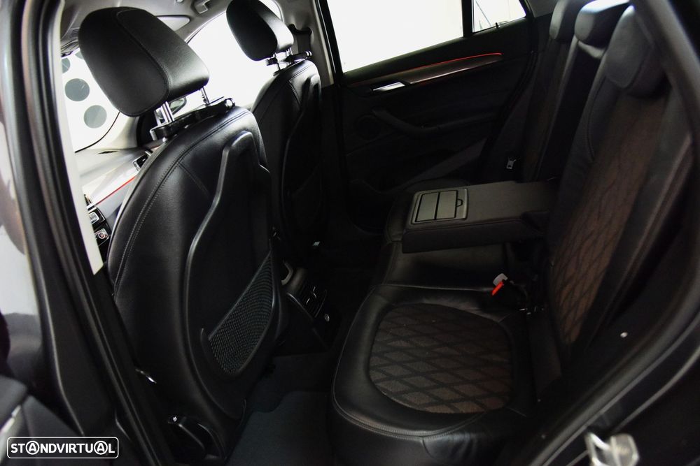 BMW X1 18 d sDrive Auto xLine - 25