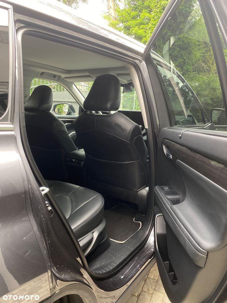 Toyota Highlander 2.5 Hybrid Executive - 20