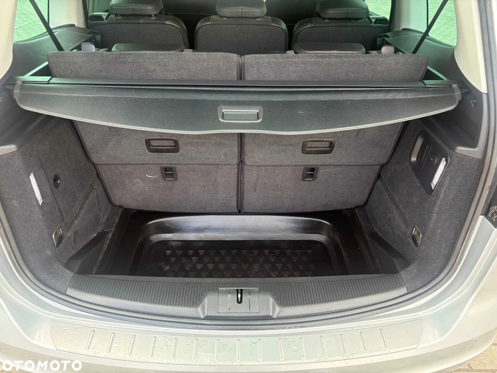 Volkswagen Sharan 2.0 TDI 4Mot Highline DSG - 16
