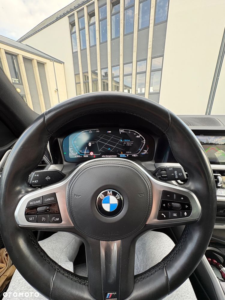 BMW Seria 3 318d mHEV M Sport - 13