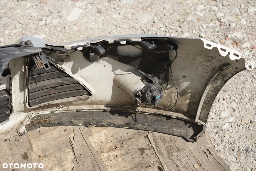 Zderzak przód przedni Ford Focus Mk.3 0B - 11