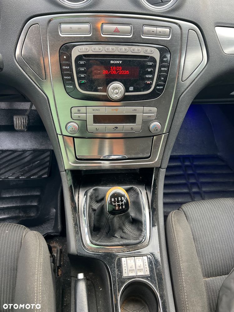 Ford Mondeo 2.0 Viva Titanium - 8