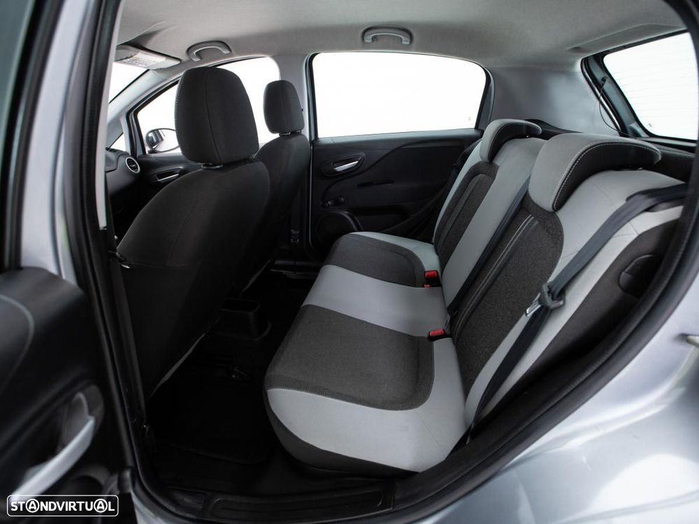Fiat Punto - 10