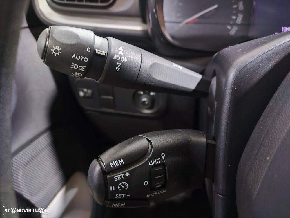 Citroën C3 1.2 PureTech Plus - 9