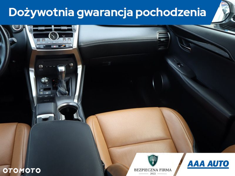 Lexus NX - 9