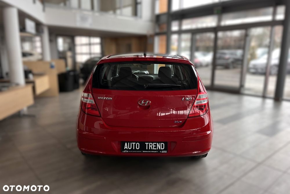 Hyundai i30 1.4 Comfort EU5 - 7