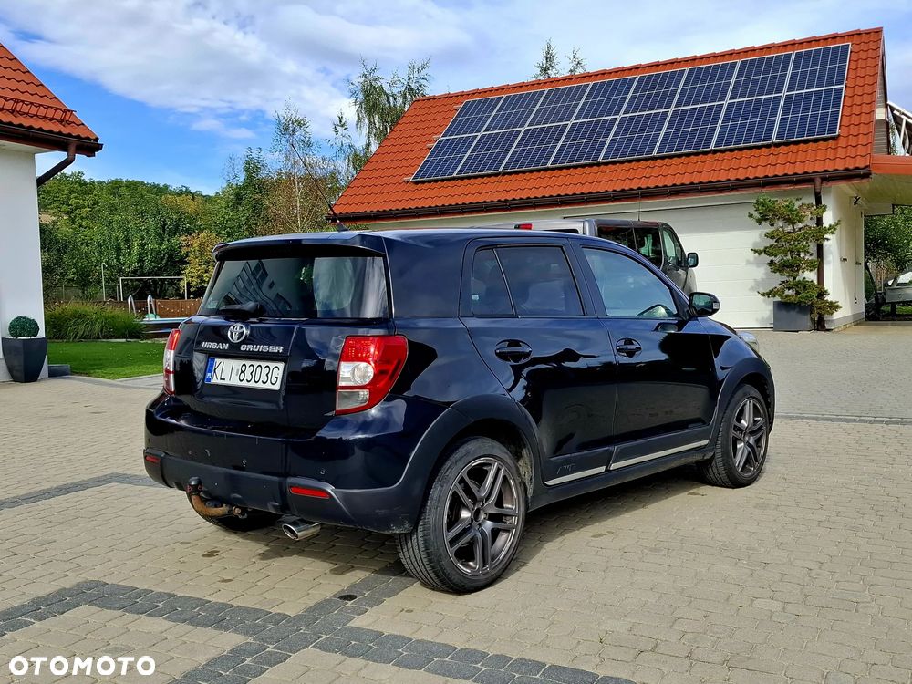 Toyota Urban Cruiser 1.4 D-4D 4x4 - 3