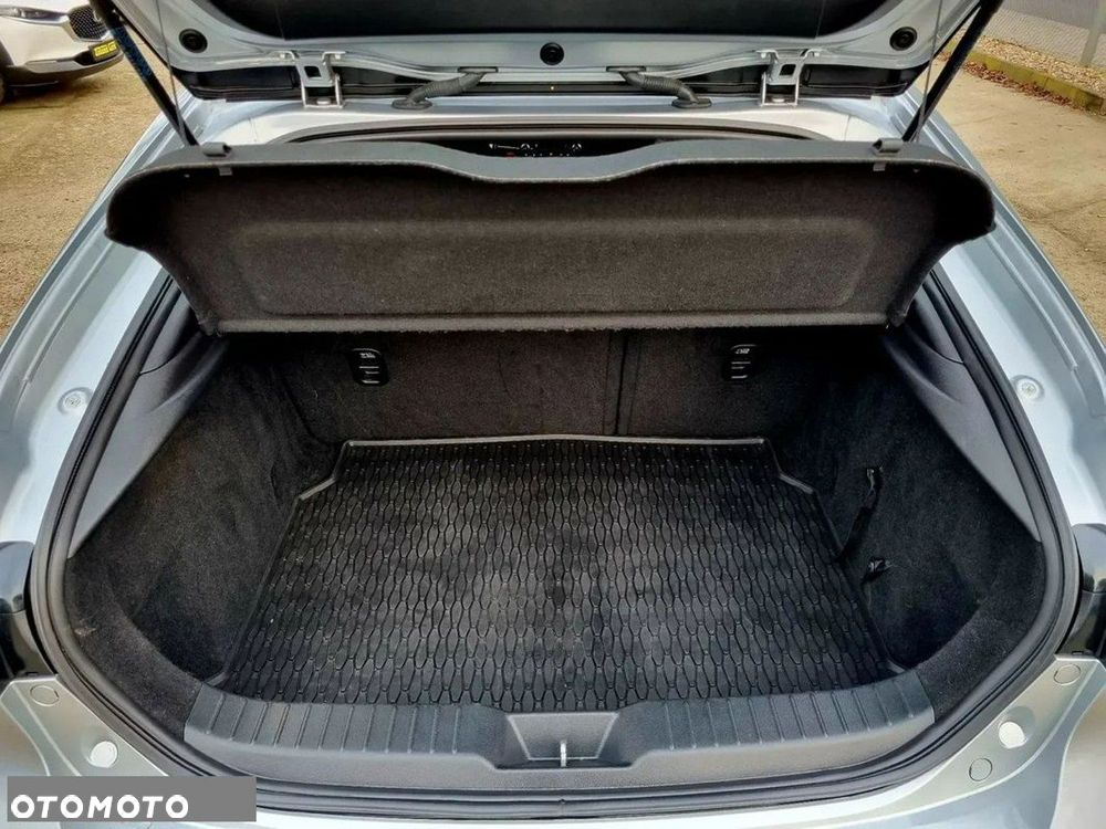 Mazda 3 SKYACTIV-G 2.0 M-Hybrid DRIVE - 14