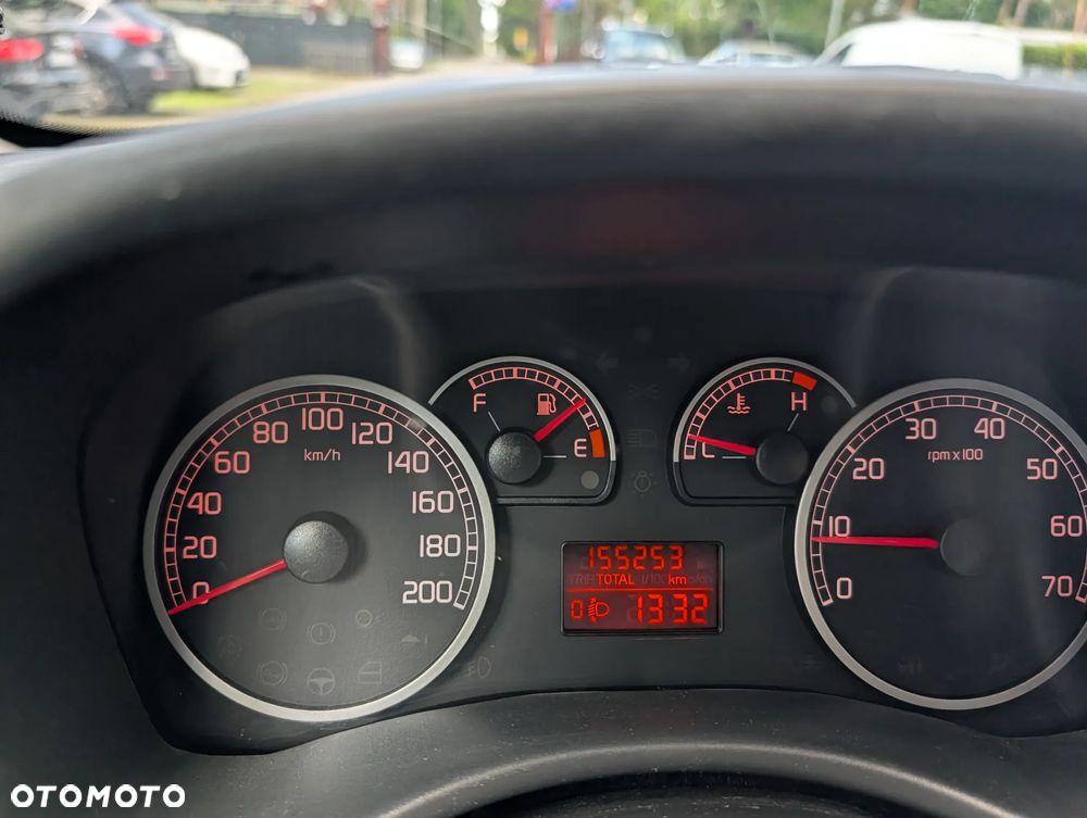 Fiat Punto - 4