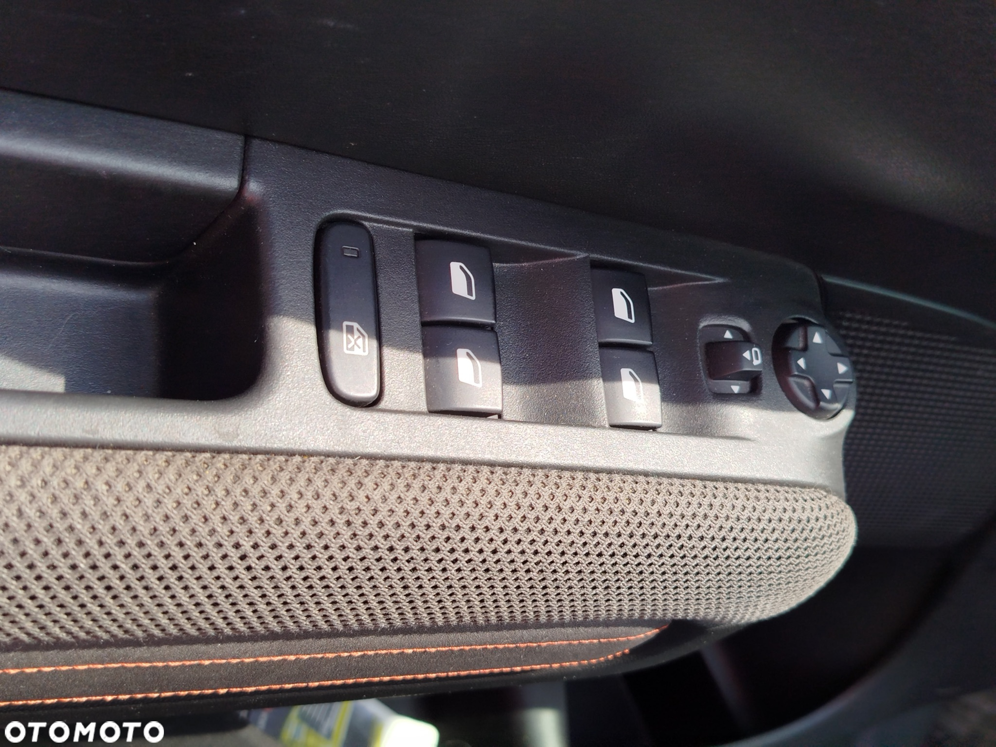 Citroën C3 Aircross 1.2 PureTech GPF Shine S&S EAT6 - 35