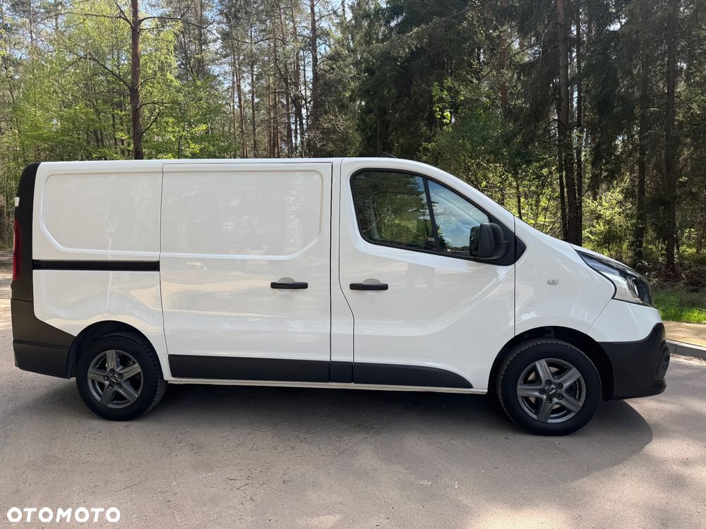 Renault Trafic - 2