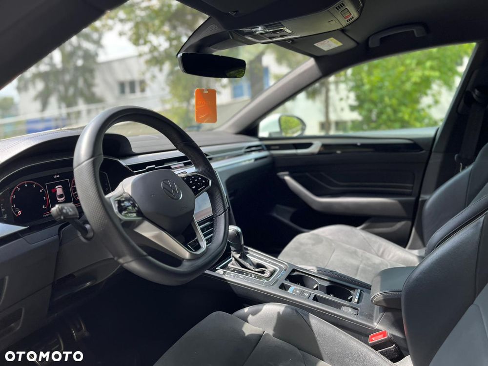 Volkswagen Arteon 2.0 TSI R-Line DSG - 8