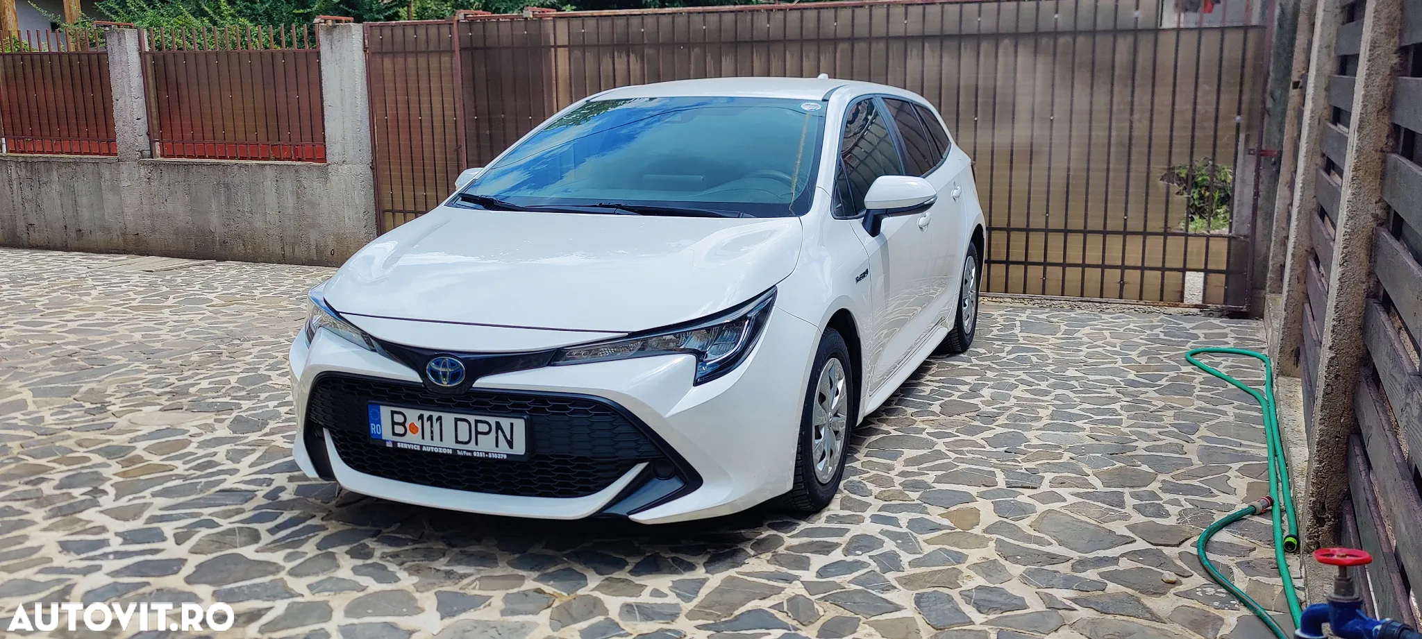 Toyota Corolla 1.8 HSD Business - 2
