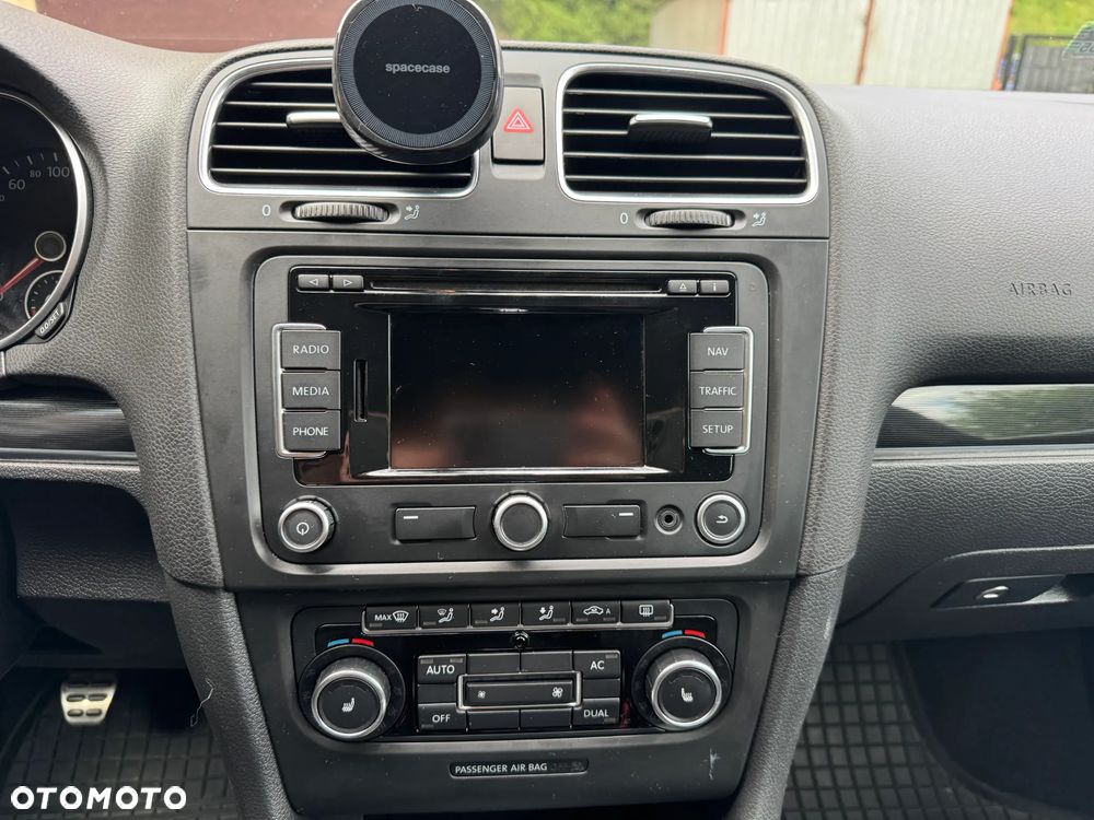 Volkswagen Golf VI 2.0 TDI GTD - 11