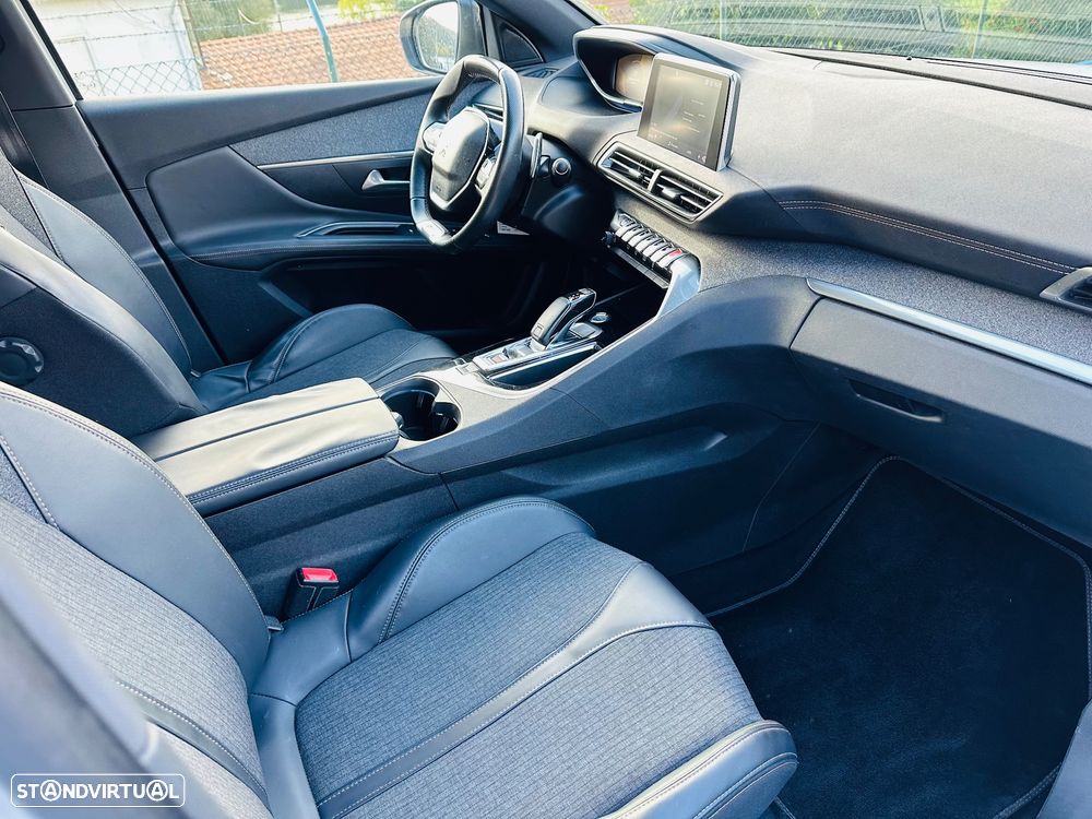 Peugeot 3008 1.6 BlueHDi GT Line EAT6 - 36