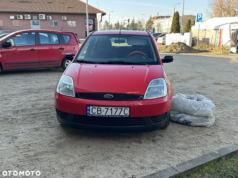 Ford Fiesta - 2