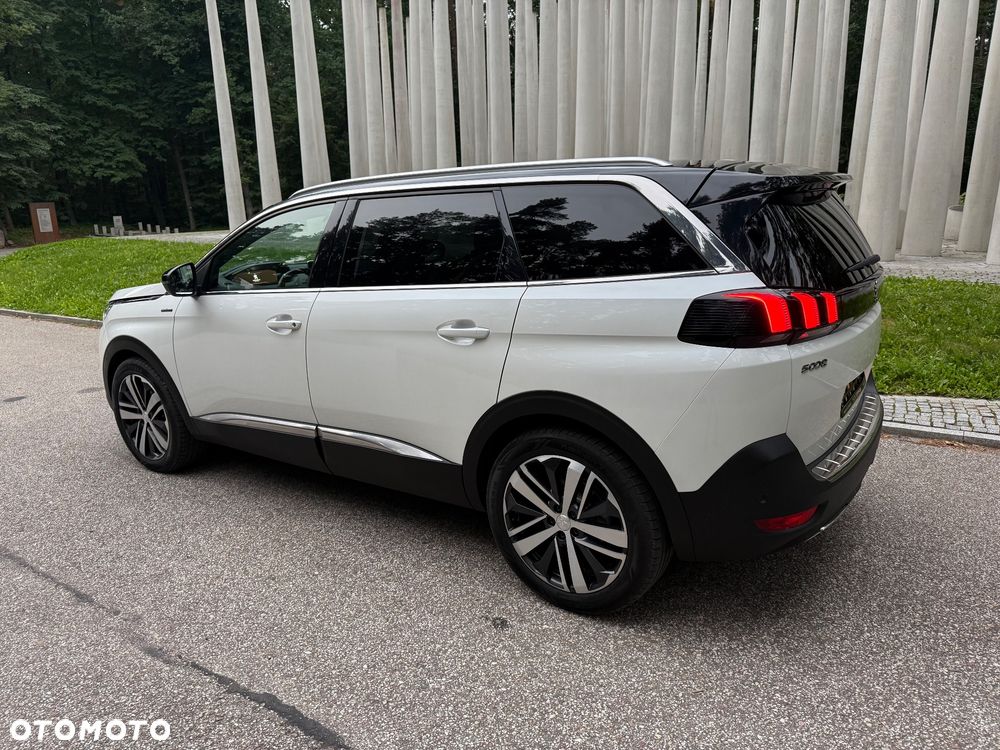 Peugeot 5008 2018 photo 3