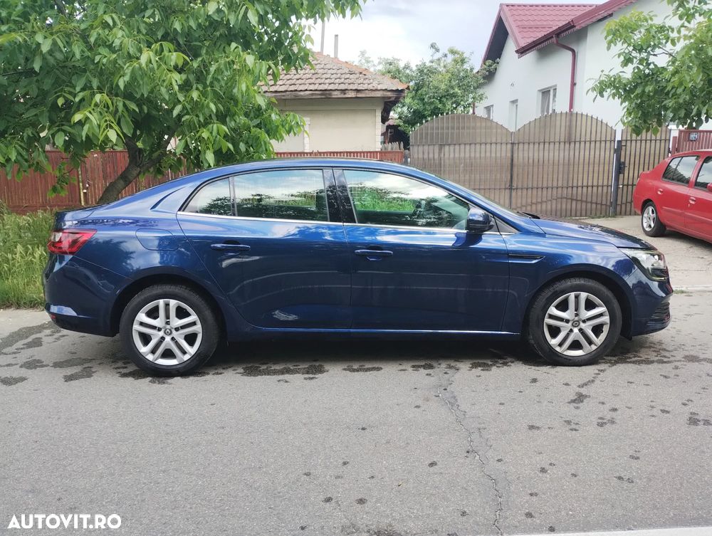 Renault Megane TCe 116 GPF Zen - 4