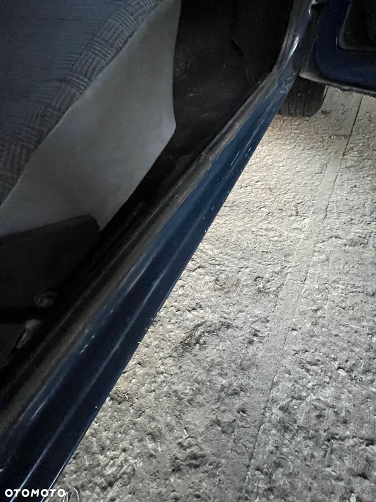 Volkswagen Polo - 26