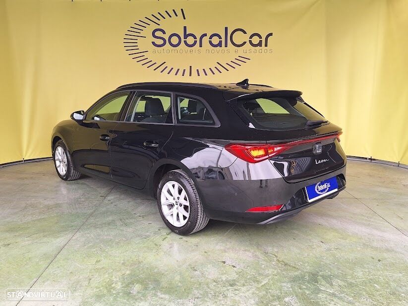 SEAT Leon ST 2.0 TDI Style - 4