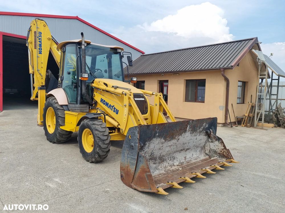 Komatsu WB 93R 5 - 4
