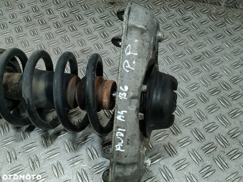 AMORTYZATOR PRZÓD PRAWY AUDI A4 B6 2.0 B - 6