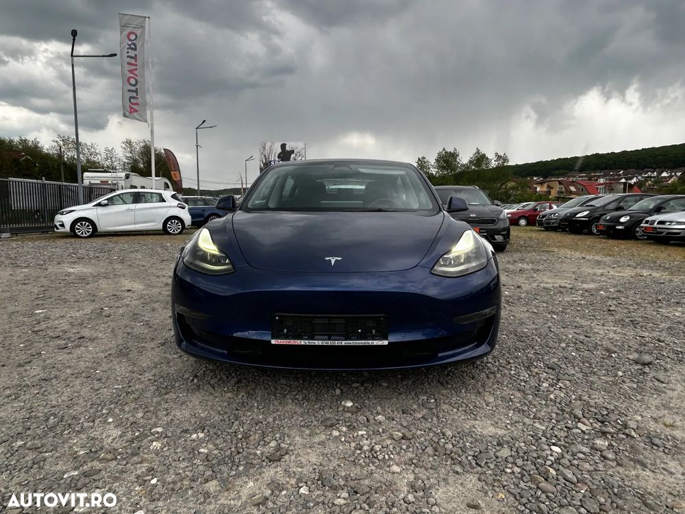 Tesla Model 3 Premium Langstreckenbatterie AWD Dual Motor - 10