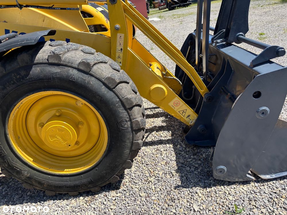 Komatsu WB93S-5EO 2016r 4x4x4 koparko ładowarka duże koła - 15