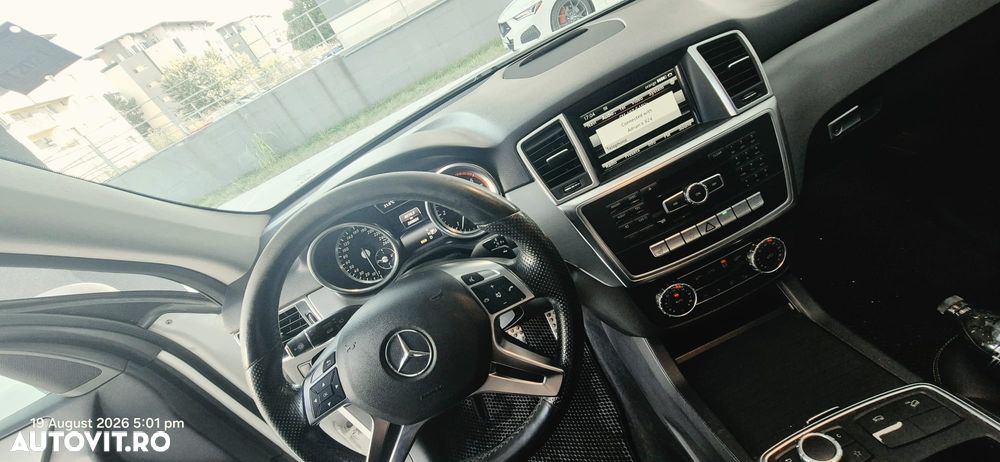 Mercedes-Benz ML - 11