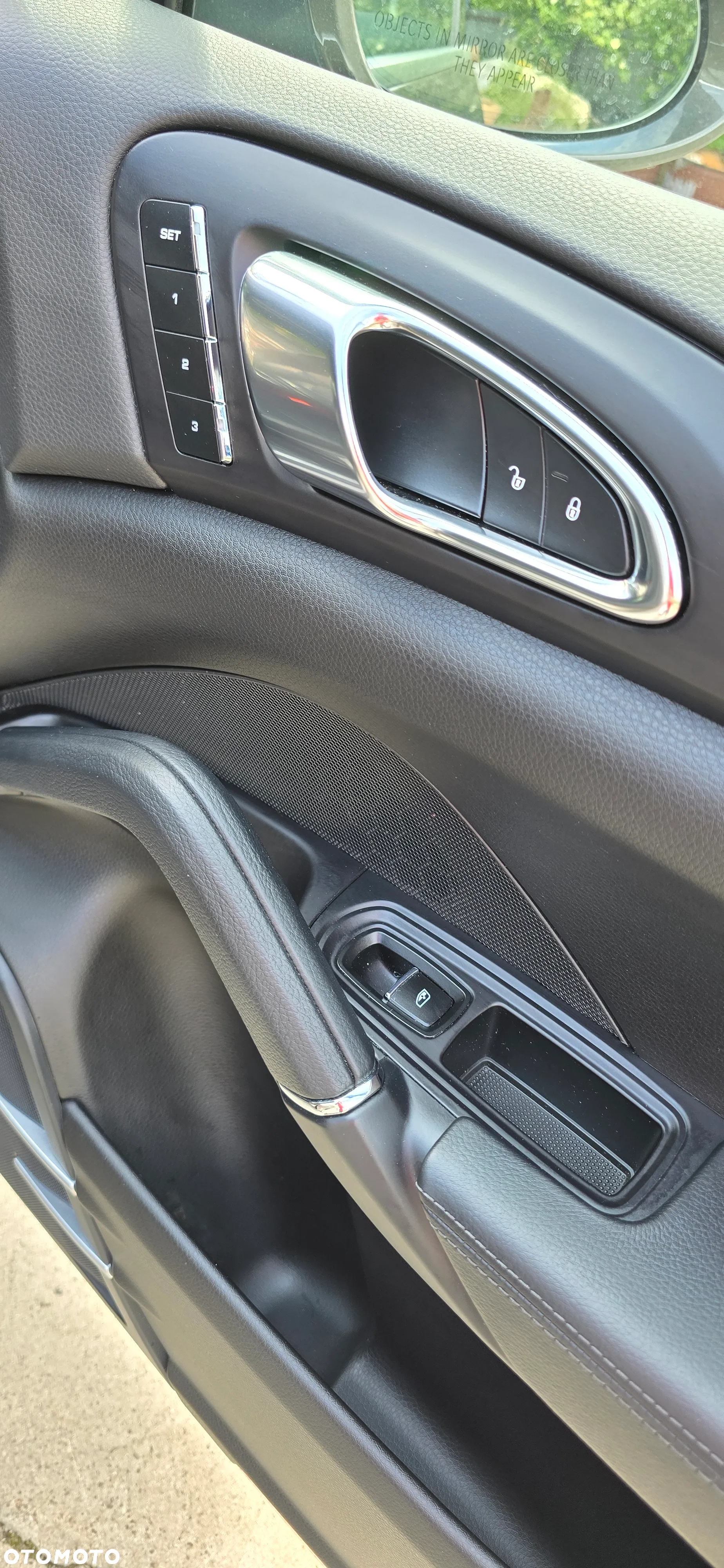 Porsche Cayenne Platinum Edition - 9