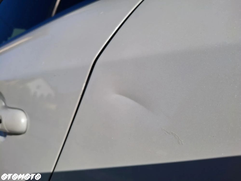 Renault Megane 1.6 dCi Energy Bose - 26