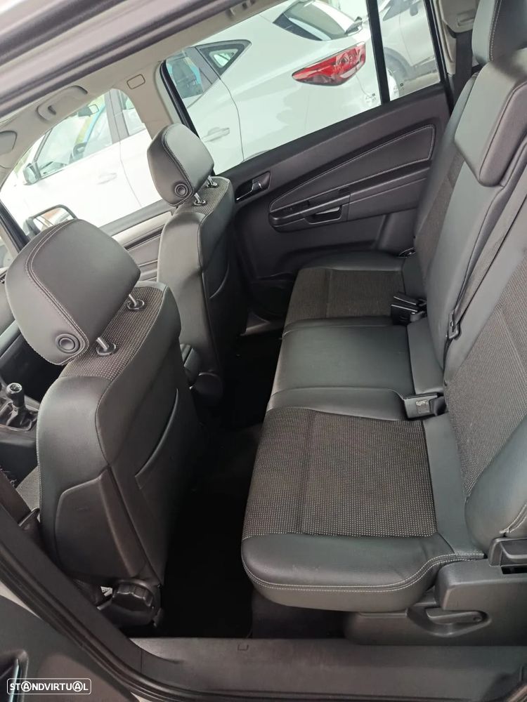 Opel Zafira 1.7 CDTi EcoFLEX - 6
