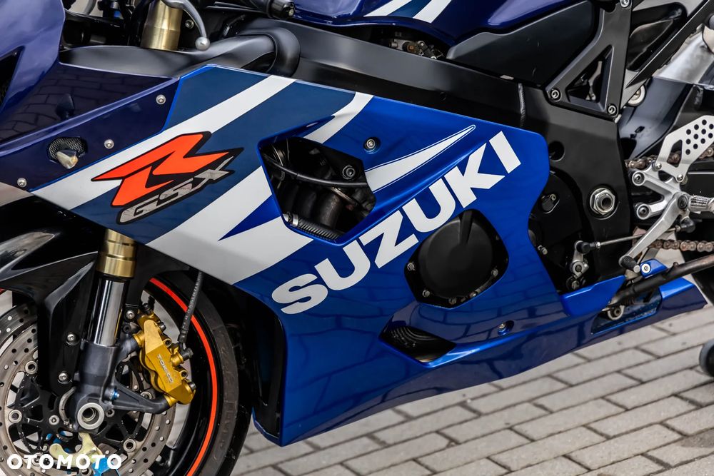 Suzuki GSX-R - 16