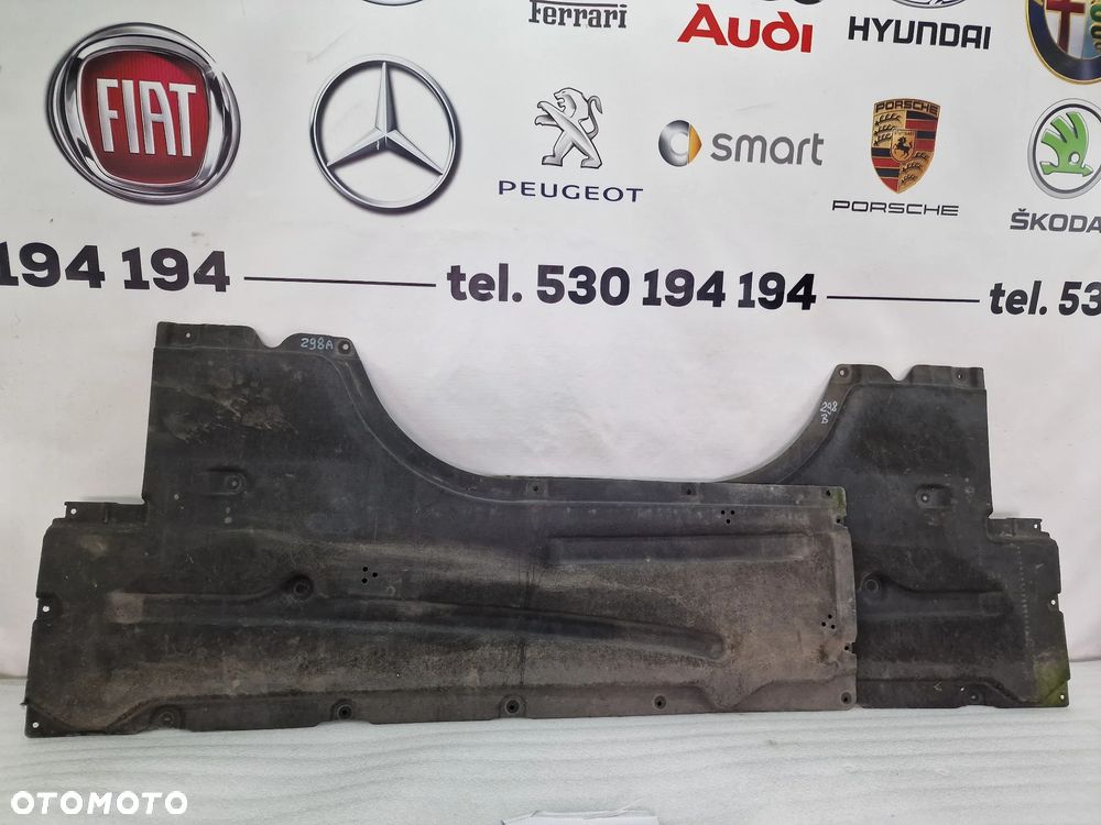 BMW G20 / G21 PRAWA OSŁONA PODWOZIA , NR 51757340866 / 7340866 , NR AUKCJI NSŁ298 - 1