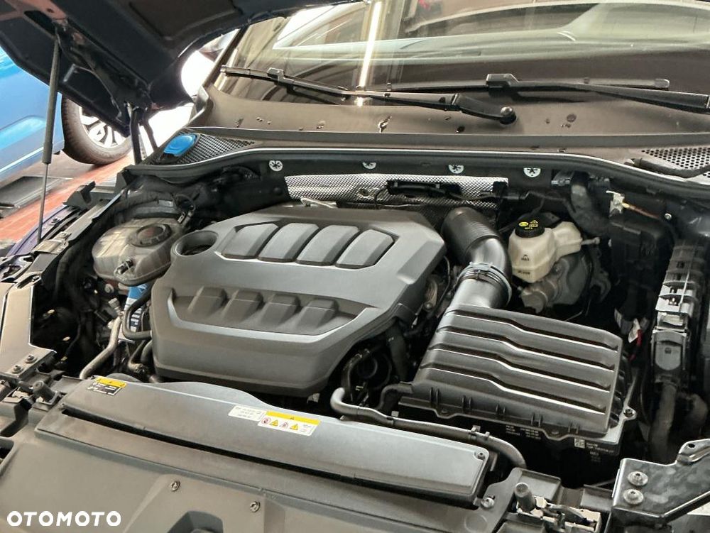 Volkswagen Arteon 2.0 TSI 4Motion R DSG - 7
