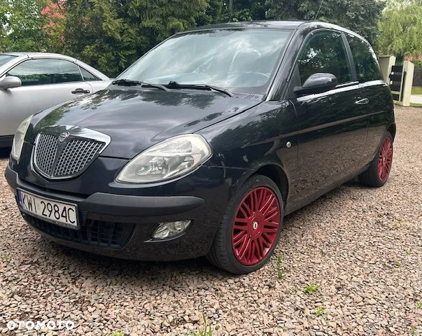 Lancia Ypsilon 1.2 16v Class - 4